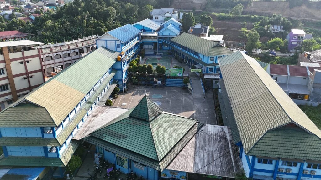 Drone shot kompleks SDIT dan SMP IT Cordova Samarinda